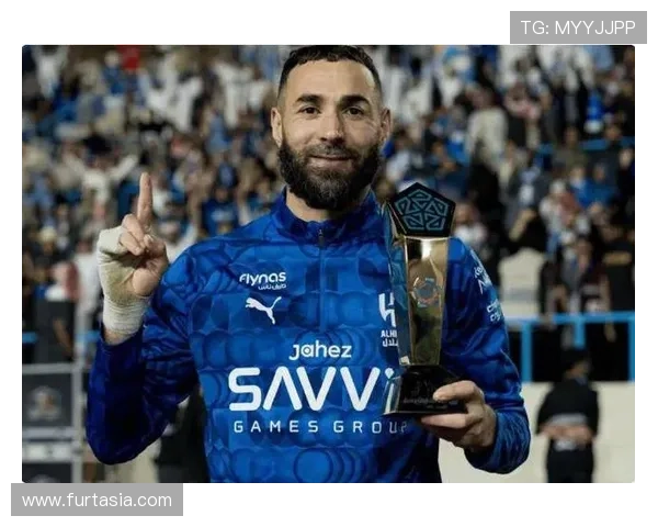 本泽马欧冠淘汰赛帽子戏法如何改写历史