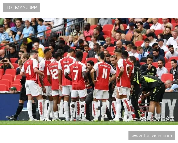 曼城近期防守稳定性出现波动,表现起伏对争冠形势形成影响 曼城近期防守稳定性出现波动,表现起伏对争冠形势形成影响