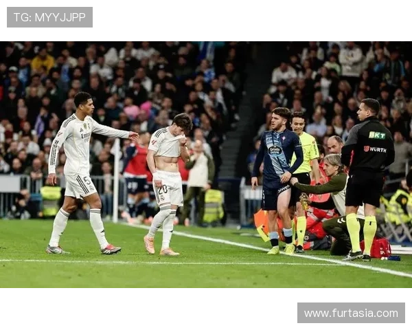 皇马赢球效率依旧高,但场面失控趋势加剧,竞争态势面临调整 皇马赢球效率依旧高,但场面失控趋势加剧,竞争态势面临调整