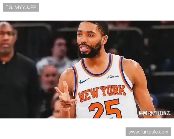 米卡尔·布里奇斯无球跑动拉开空间，3D价值在季后赛体系中持续提升